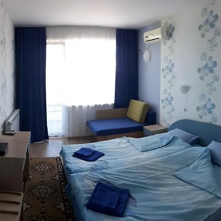 Hotel Dolphin Family *